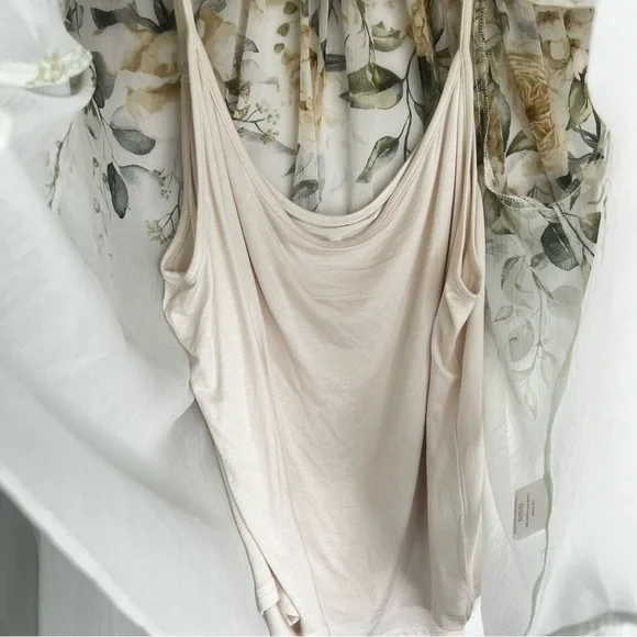 NWT Rachel Zoe Sheer Long Sleeve Blouse Ruffle Neck Floral Sz L Flowy Romantic - Picture 4 of 7